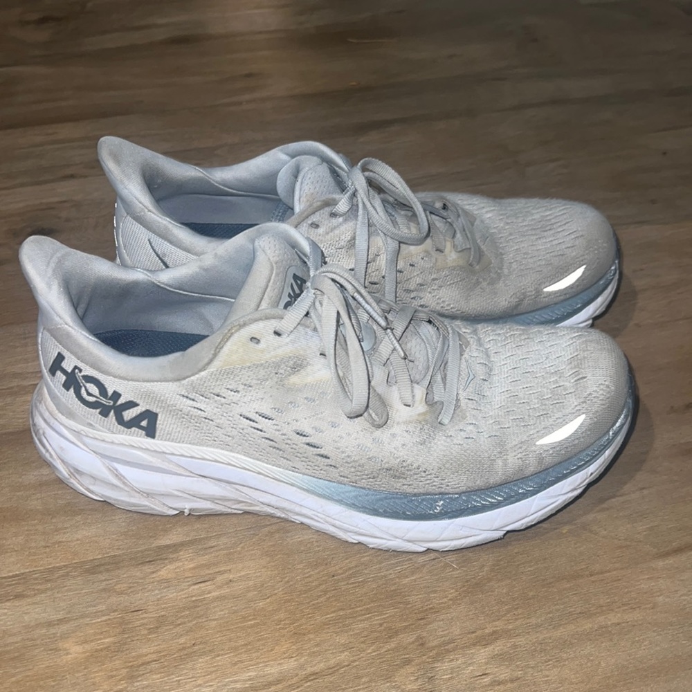 Hoka Clifton 8 Size 8 Good Condition. Great Running Shoe